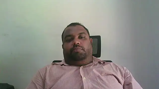 FatCockBoySL Show in webcam