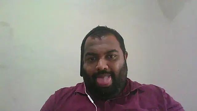 FatCockBoySL: διαδικτυακό σόου στην κάμερα