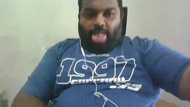 โชว์เว็บแคมของ FatCockBoySL
