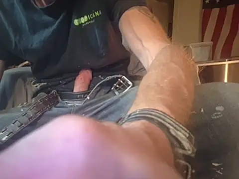 ROBERT0516's Webcam Show