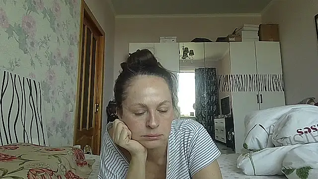 LindaStarS Webcam show