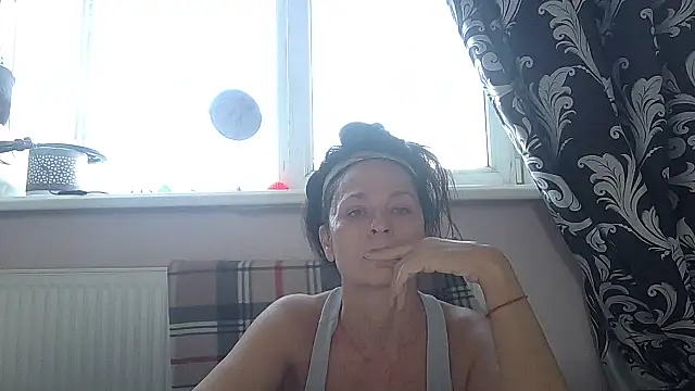 LindaStarS' Webcam Show