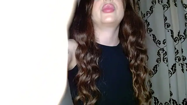 AlexisGold420: онлайн-секс-чат