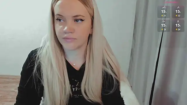 XXX chat uživo modela AllAboutLoveXx