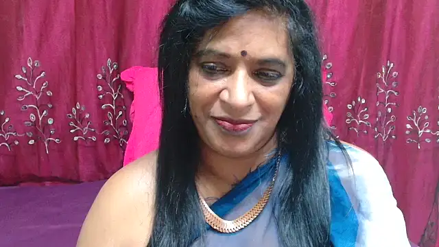 Chat XXX en directo de INDIANFUSION