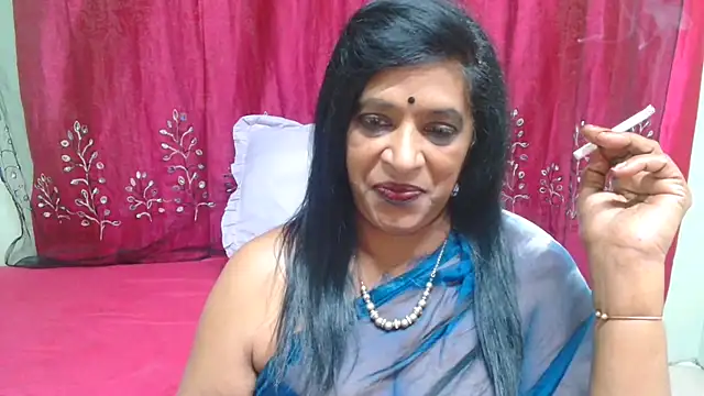 Živý XXX chat INDIANFUSION