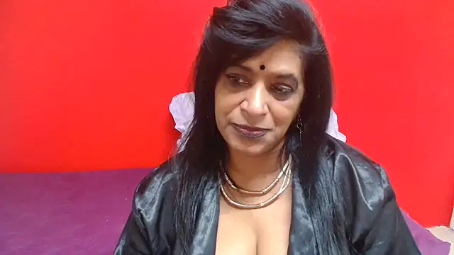 Chatroom XXX en direct de INDIANFUSION