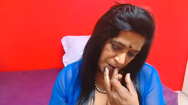 צ'אט XXX בשידור חי של INDIANFUSION