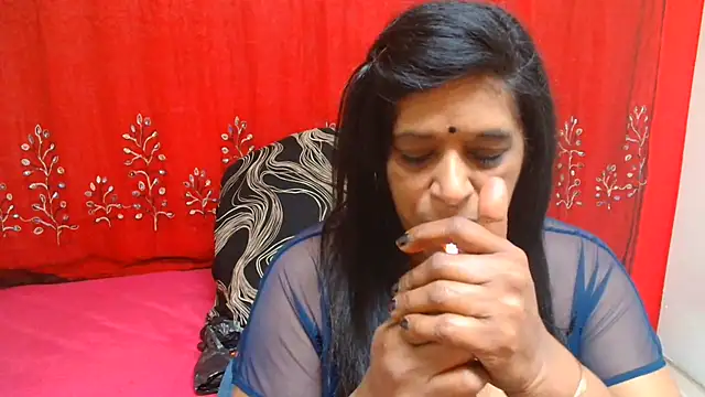 INDIANFUSION's Live XXX Chat