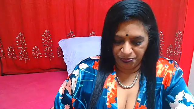 INDIANFUSION's Live XXX Chat