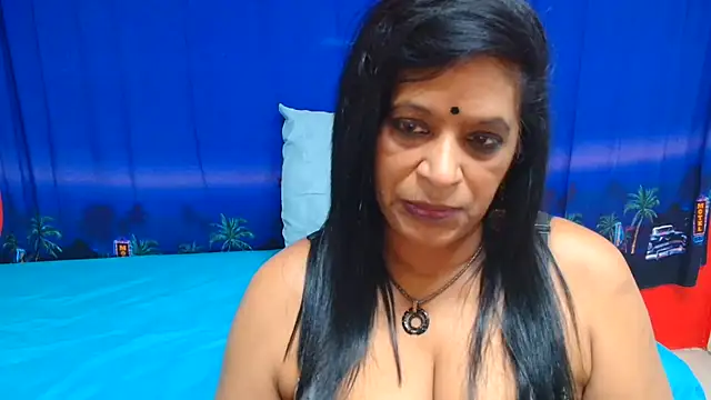 Živý XXX chat INDIANFUSION