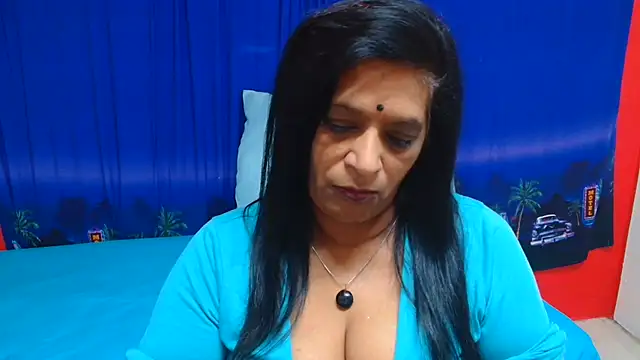 INDIANFUSION のライブXXXチャット
