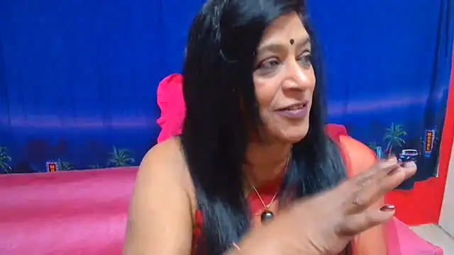 Chatroom XXX en direct de INDIANFUSION