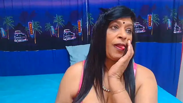 แชท XXX สดของ INDIANFUSION