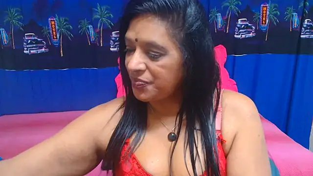 Chat XXX ao vivo de INDIANFUSION