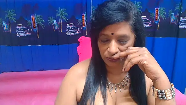 Czat XXX na żywo – INDIANFUSION