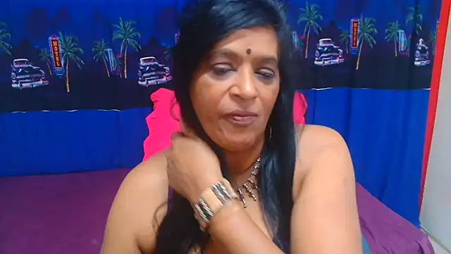 INDIANFUSION's Live XXX Chat