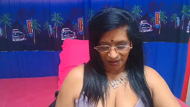 แชท XXX สดของ INDIANFUSION