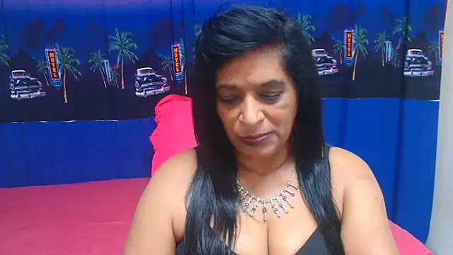 Živý XXX chat INDIANFUSION