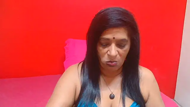 Chat XXX en directo de INDIANFUSION