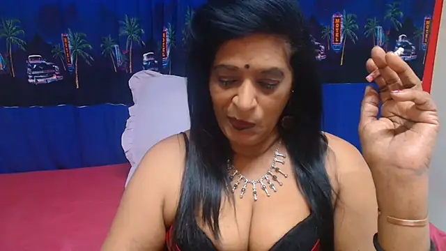 Živý XXX chat INDIANFUSION