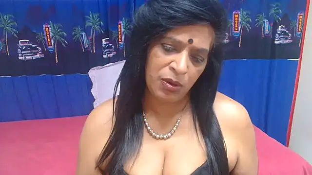 Živý XXX chat INDIANFUSION