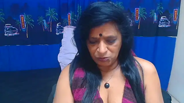 INDIANFUSION's Live XXX Chat