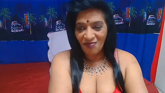 INDIANFUSIONのライブXXXチャット