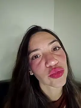 loveuu-bae live-chat rom