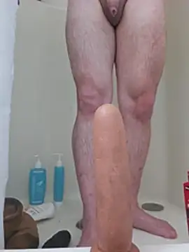 UncutHammer69's Webcam Show