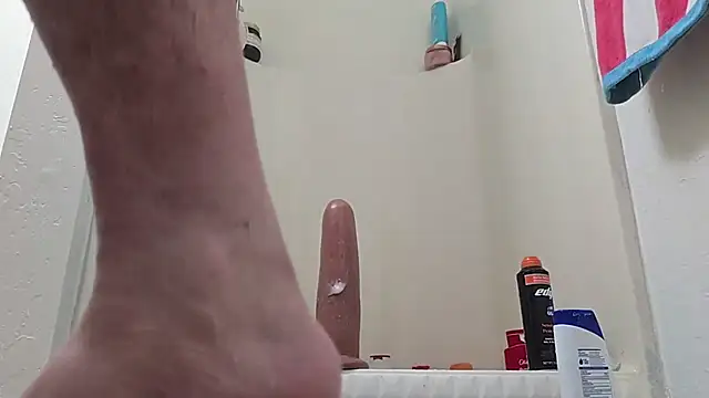 UncutHammer69 webcam show