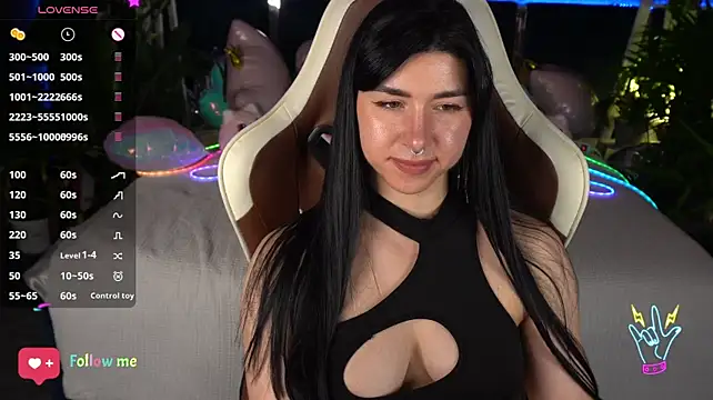XXX chat uživo modela EmilyCandyy