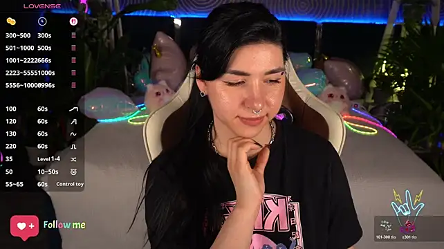 แชท XXX สดของ EmilyCandyy