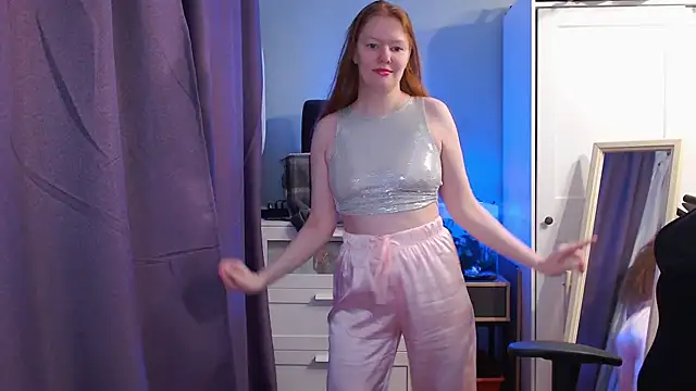 Онлайн чат XXX Lady_Inari