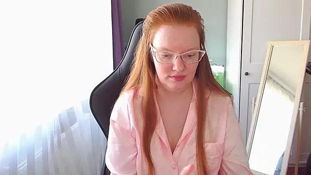 Chat XXX en directo de Lady_Inari