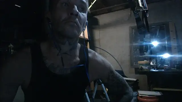 McNasty816 Show in webcam