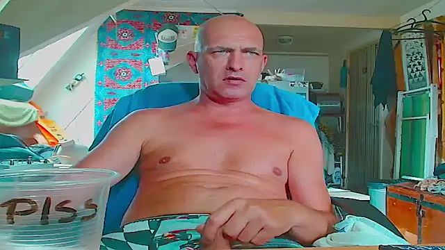 maxhard77 Webcamshow