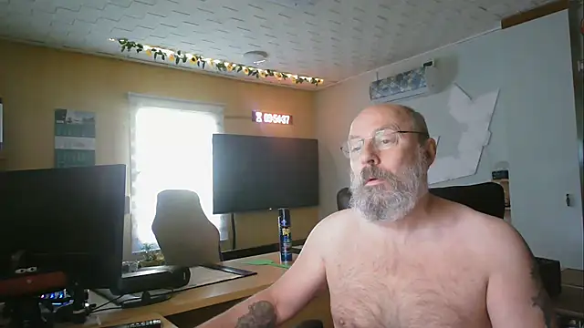 thomber1234 Шоу с уебкамера