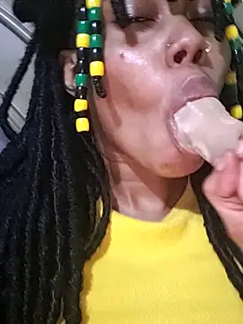 HONEYSWEETS_LIVE's Webcam Show