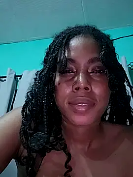 Chatroom XXX en direct de HONEYSWEETS_LIVE