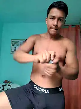 morenito420 Adlı Modelin Web Kamerası Şovu