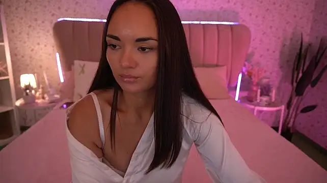 Webkamerová show AsaAkiraa