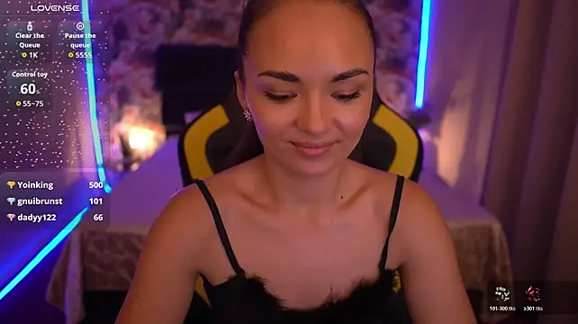 AsaAkiraa Webcam show