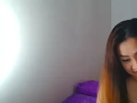 Hershey10's Live XXX Chat