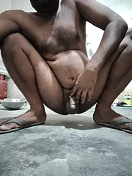 Show modela BigFeet96 na web-kameri