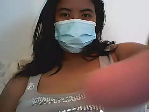 Chat +18 de Artinah22 ao vivo