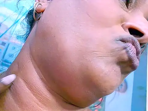 indiansparkle's Live XXX Chat