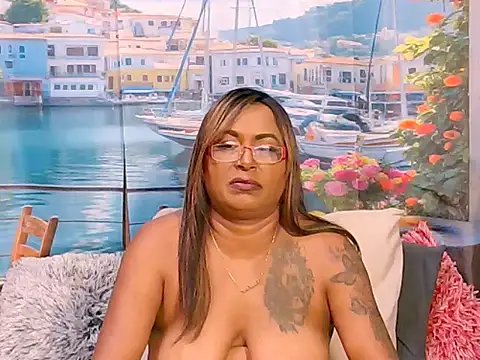 indiansparkle Adlı Modelin Canlı Sohbet Odası