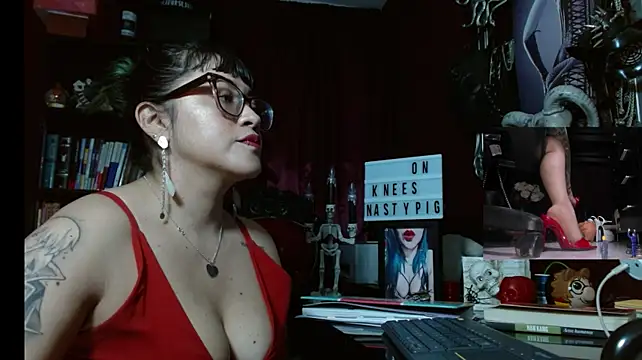 MeGoddesSara লাইভ XXX চ্যাট
