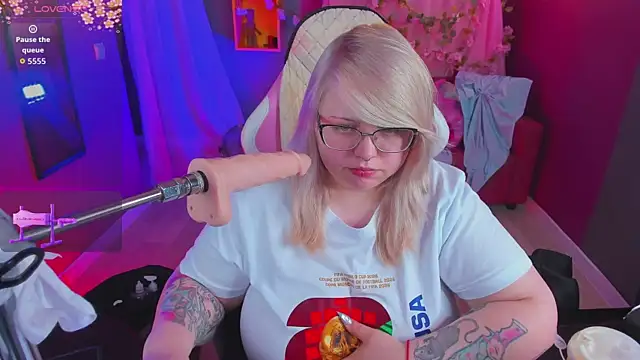 Pokazy przed kamerką – Yoki_Shizuko
